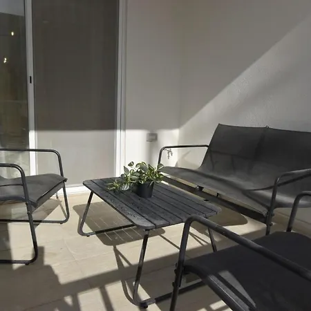 2 Bedroom Flat Close To Valletta & Sliema - Orion 1