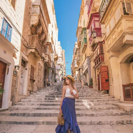 2 Bedroom Flat Close To Valletta & Sliema - Orion 1 דירה מסידה